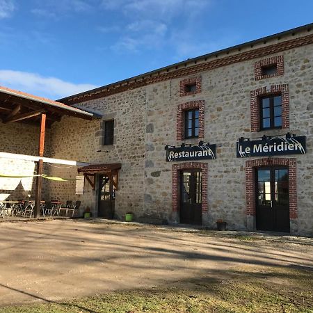 La Villa Du Meridien Saint-Pal-en-Chalencon Bagian luar foto